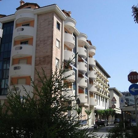 Residence Mirage غرادو الغرفة الصورة